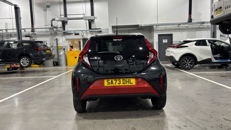 Toyota Aygo X 1.0 VVT-i Edge 5dr Petrol Hatchback